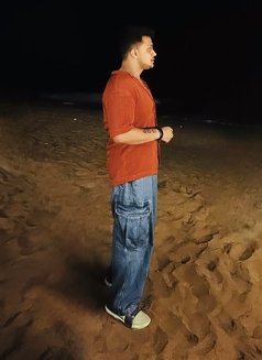 Rhythm Domination Submissive Bisexual - Acompañantes masculino in New Delhi Photo 3 of 5