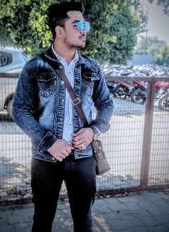 Rhythm - Male escort in New Delhi Photo 1 of 1