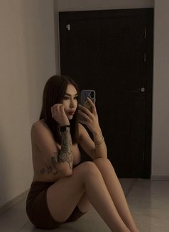 RiNA๐ช๐ท๐บ๐ท๐บ๐ท๐บ - Transsexual escort in Riyadh Photo 13 of 17