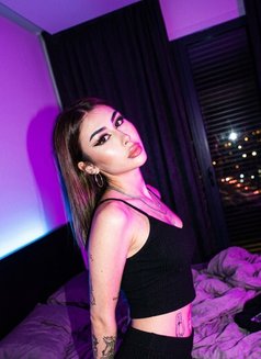 RiNA๐ช๐ท๐บ๐ท๐บ๐ท๐บ - Transsexual escort in Riyadh Photo 2 of 17