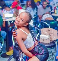 Kapenzi 🟢 Riri Young ❣️ & Tight - escort in Nairobi