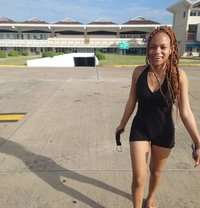 Kapenzi 🟢 Riri Young ❣️ & Tight - escort in Nairobi