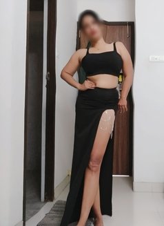 Ria Cam and Real Meet - escort in Bangalore Photo 2 of 6
