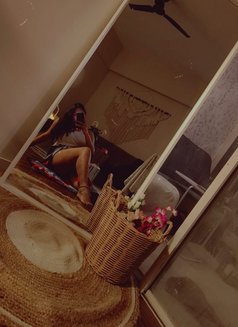 Ria - Transsexual escort in Pune Photo 8 of 9