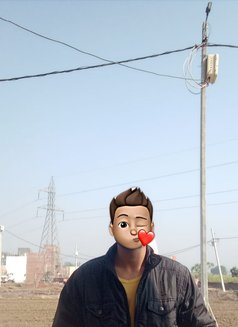 Riaan - Agencia de acompañantes masculinas in New Delhi Photo 5 of 7