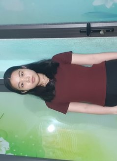 Riana - masseuse in Abu Dhabi Photo 1 of 5