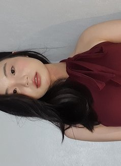 Riana - masseuse in Abu Dhabi Photo 5 of 5