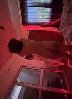 Ric Northeast - Male escort in New Delhi Photo 11 of 27