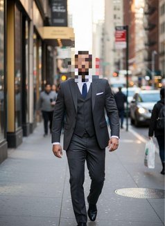 Ricardo - Male escort in Barcelona Photo 2 of 3