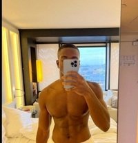 Ricardo - Male escort in Dubai