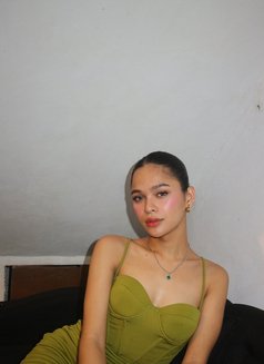 Ricavergara - Male escort in Manila Photo 1 of 5