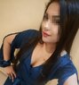 Richa Available for Real Meets - puta in Kolkata Photo 1 of 3