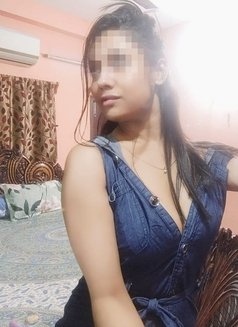 Richa Available for Real Meets - escort in Kolkata Photo 3 of 3