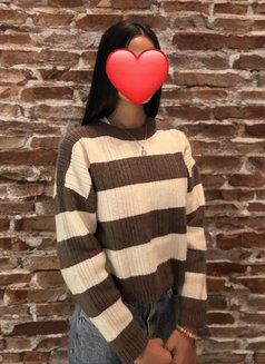 Richa (Cam & Meet) - escort in Noida Photo 5 of 8
