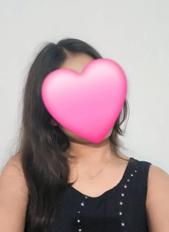 Richa Cam Service - escort in New Delhi Photo 1 of 1