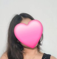 Richa Cam Service - escort in New Delhi Photo 1 of 1