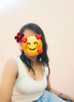 Richa, Delhi(janakpuri) College Girl - escort in New Delhi Photo 3 of 6