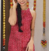 Richa - puta in Lucknow
