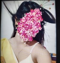 Richa - masseuse in Ahmedabad
