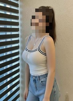 Richa - escort in Bangalore Photo 2 of 4