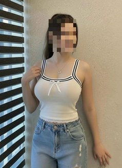 Richa - escort in Bangalore Photo 3 of 4