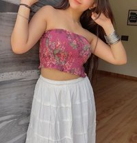 Richa - puta in Bangalore