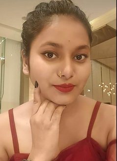 Richa - escort in Chennai Photo 1 of 5