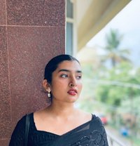 Richa - escort in Kochi