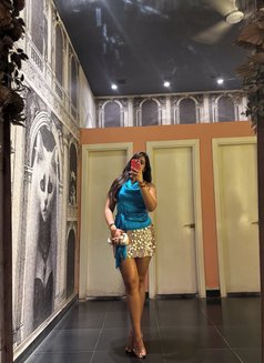 Richa - puta in Mumbai Photo 1 of 8