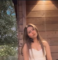 Richa - escort in New Delhi