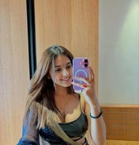 Richa - escort in New Delhi