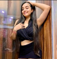Richa - escort in New Delhi