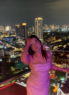 Richa Khanna | for the Elite Services - puta in Hyderabad Photo 8 of 9