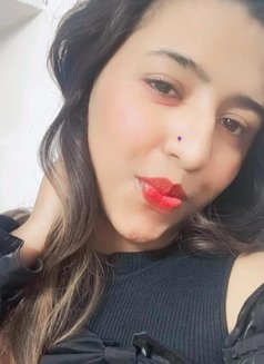🕊️Richa(live Cam🧡meet) Outcall 🥀 - puta in Hyderabad Photo 1 of 5