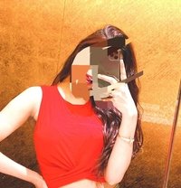 Richa Mathur escort - puta in Mumbai Photo 1 of 1