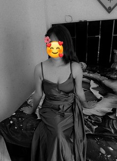 Richa,West Delhi Independent Single Girl - escort in New Delhi Photo 4 of 9