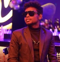 Richard - Male adult performer in Chennai
