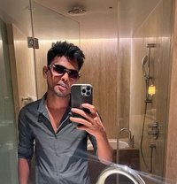 Richard - Male escort in Kolkata