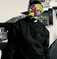 Richie Rich - Acompañantes masculino in Pune
