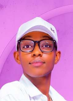 Richkid - Transsexual escort in Nairobi Photo 15 of 17