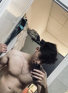 Don-Cardoo - Male escort in Dubai Photo 3 of 6