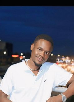 rick(Kilimani) - Male escort in Nairobi Photo 4 of 7