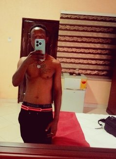 Ricko1 - Male escort in Accra Photo 3 of 4