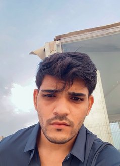 Ricky - Male adult performer in Dubai Photo 5 of 7