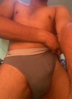 Ricky - Male adult performer in Dubai Photo 6 of 7