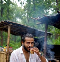 Ricky secret service - Male adult performer in Kolkata