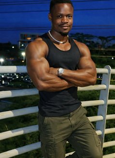 Rico(kilimani) - Male escort in Nairobi Photo 7 of 7