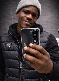 Patrick - Male escort in Nairobi Photo 4 of 4