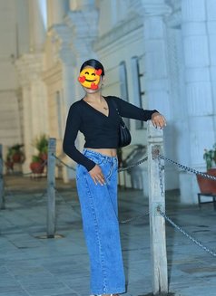 Riddhima Dhital - puta in Kathmandu Photo 2 of 2