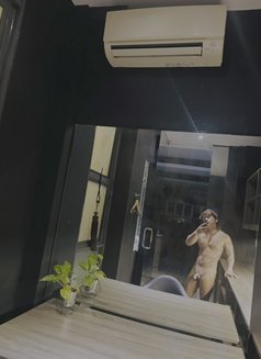Jay Moreno - Male escort in Manila Photo 2 of 9